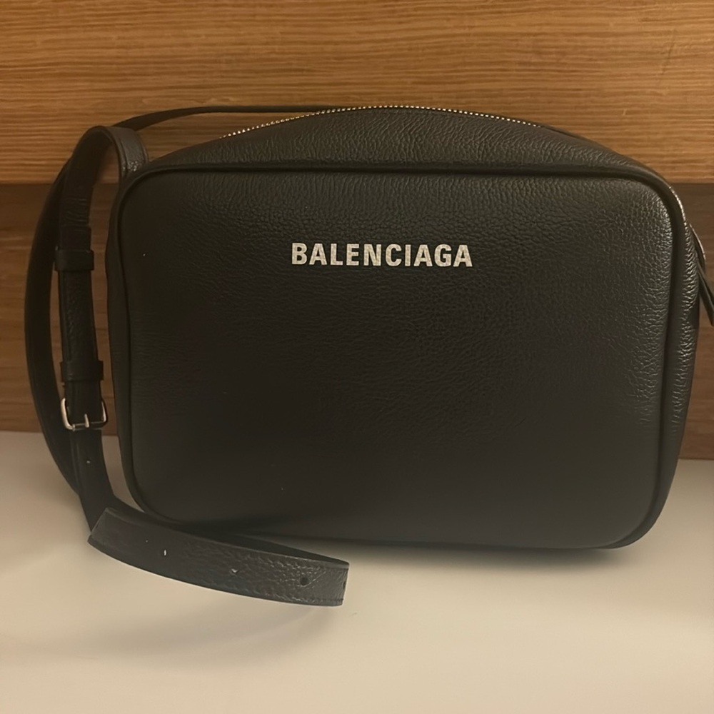 Authentic Black Balenciaga Everyday Medium Camera Bag in Excellent Condition